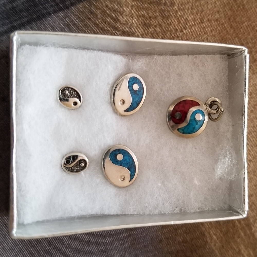 Silver yin yang
